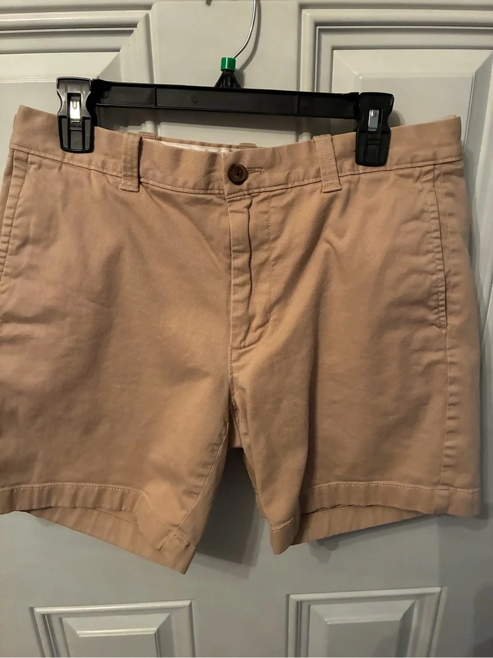 J. Crew Men’s Khaki Flat Front 7” Shorts